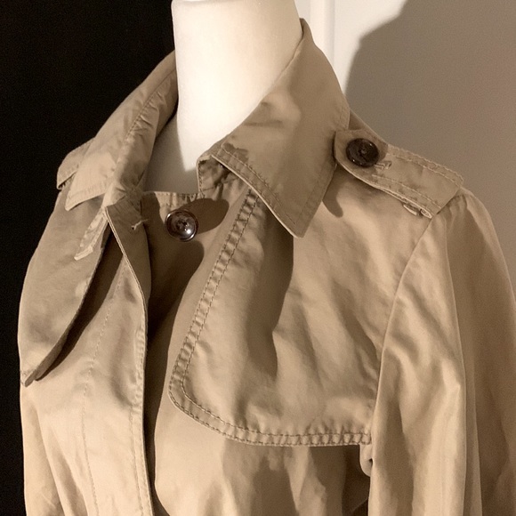 GAP Classic KHAKI TAN Mid Thigh TRENCH COAT 🧥 - Picture 2 of 13